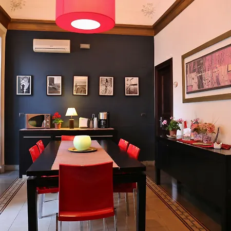 Opera Centro Storico 住宿加早餐酒店 卡塔尼亚