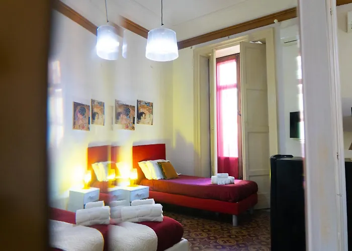 Opera Centro Storico Bed and breakfast 4*