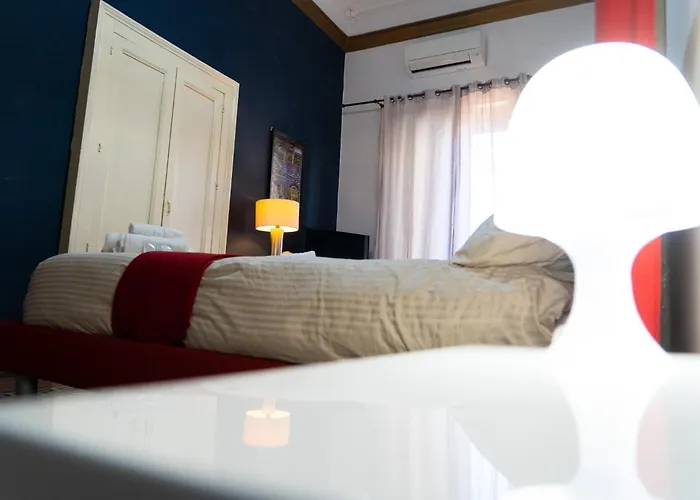 Opera Centro Storico Bed and breakfast Catania