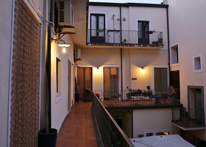 Opera Centro Storico 4*