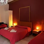 Opera Centro Storico فندق مبيت وإفطار 4*
