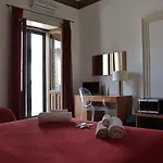 Opera Centro Storico كاتانيا
